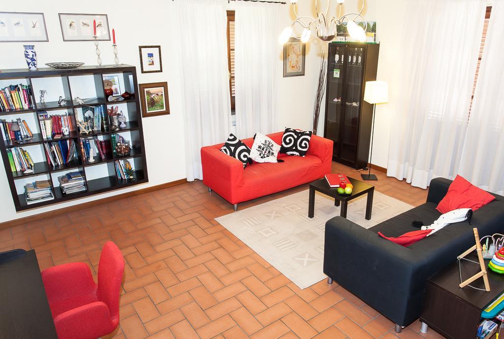 La Rondine Apartment Lucca Exterior photo